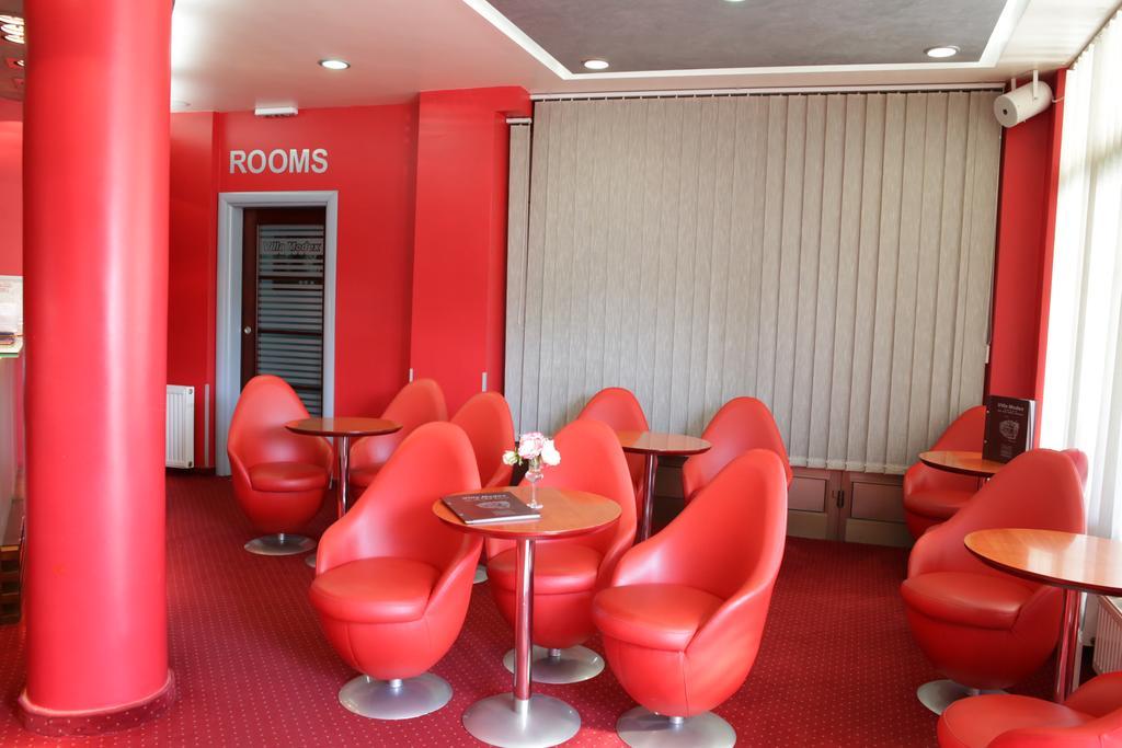 Guesthouse Villa Modex Paracin Luaran gambar