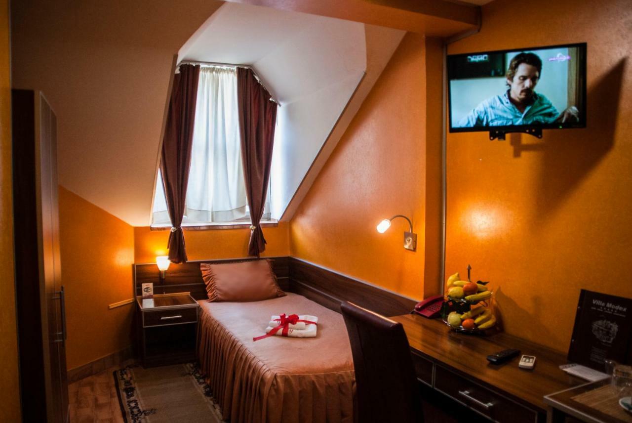 Guesthouse Villa Modex Paracin Luaran gambar