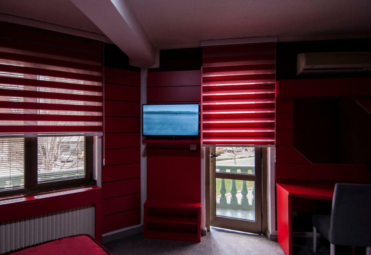 Guesthouse Villa Modex Paracin Luaran gambar